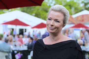 Interview - Helle Helle (2015)