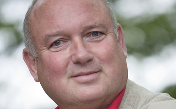 Louis de Bernières