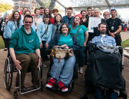 Edinburgh International Book Festival wins a Euan’s Guide Accessibility Award for the fourth year running