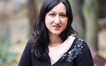 Arifa Akbar: The Complexity of Sisterhood