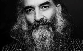 Warren Ellis: The Beautiful Connections of a Bad Seed