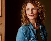 Bee Wilson: The Stories in Our Kitchen