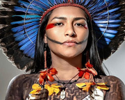Cacica Juma Xipaia: Standing Up
