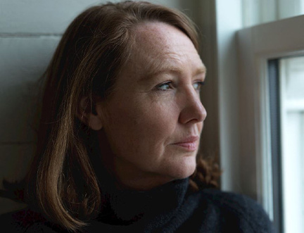 Paula Hawkins: An Unexpected Visitor