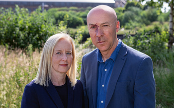 Ambrose Parry: In the Old Town